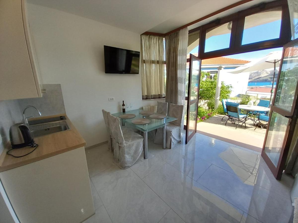 Apartments Irena Baska  Luaran gambar