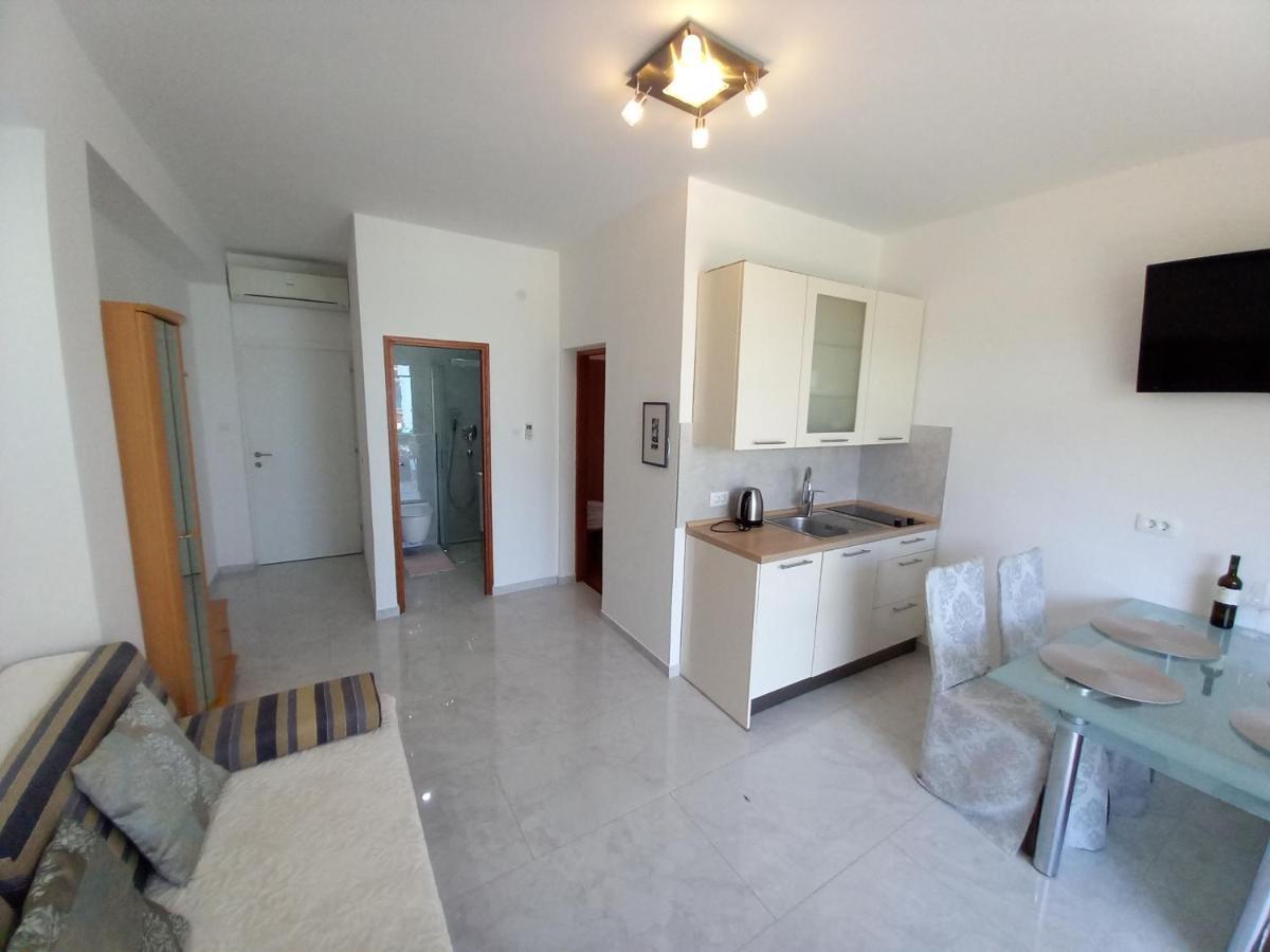 Apartments Irena Baska  Luaran gambar